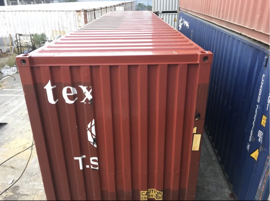 T.S. LINES container maintenance and repair